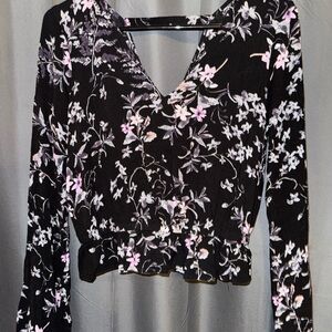 Express Long Sleeve v- Neck Floral Black and Pink Women's Top
